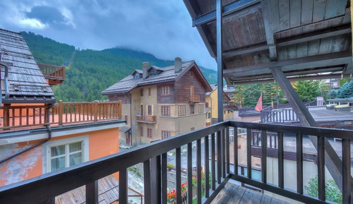 Family Apartment, 1 Bedroom (Appartamento Rochebrune 200m from Ski)