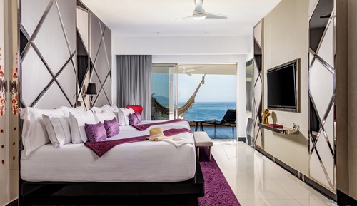 Two Ultra Suites South Connected