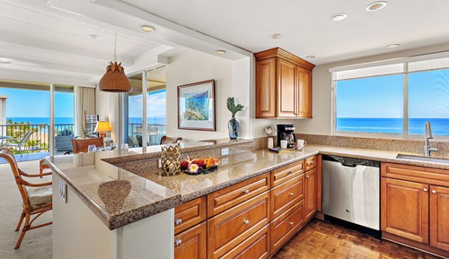 Premium Suite, 1 King Bed, Oceanfront (1 Bath)