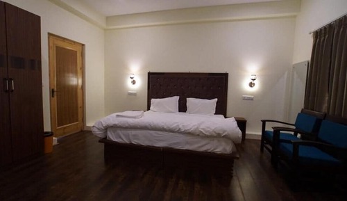 Deluxe Room, 1 Bedroom, Mountain View