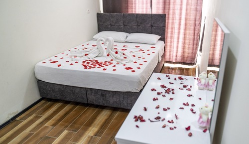 Comfort Suite, City View