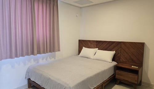 Basic Room, 2 Bedrooms (mare 101)