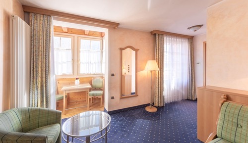 Junior Quadruple Room