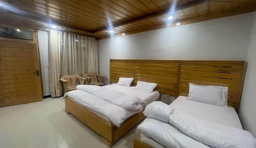Deluxe Triple Room