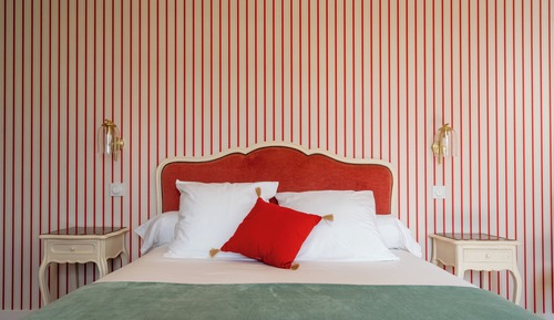 Suite, Private Bathroom, Garden View