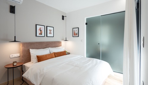 Luxury Apartment (EDGE - D4)