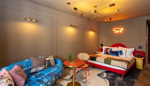 Basic Studio, 1 Queen Bed