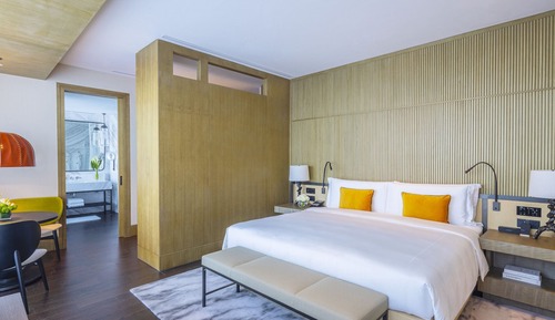 Standard Room, 1 King Bed