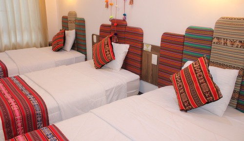 Classic Triple Room, 3 Twin Beds, Ensuite, Courtyard View