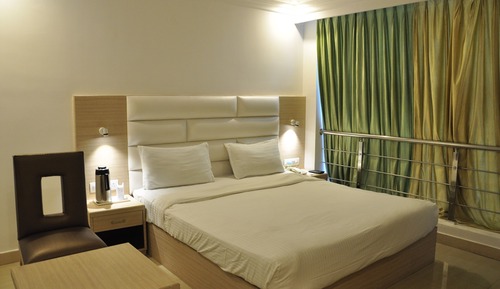 Superior Room, 1 King Bed, Non Smoking