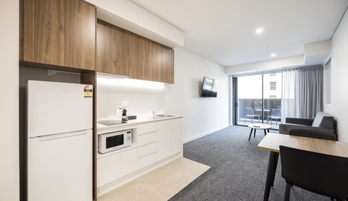 Deluxe Studio Apartment