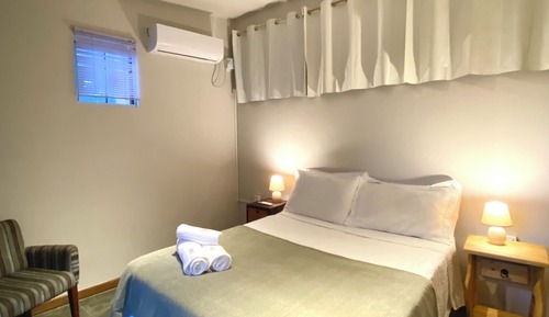 T10 - Suíte Praia do Saquinho - Pousada Tulipane com Piscina - Campeche