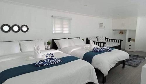 Executive Studio Suite