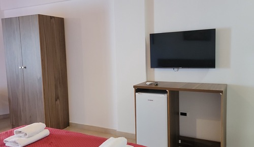 Family Studio, Balcony