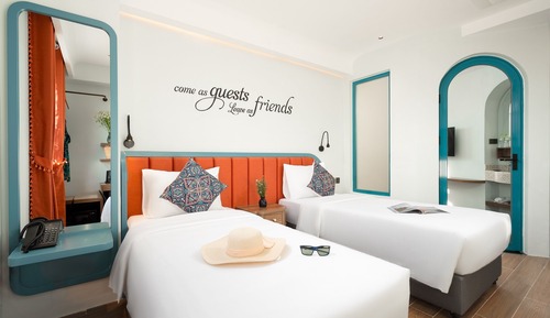 Deluxe Double or Twin with City View