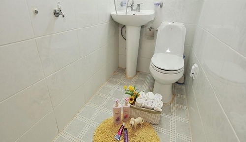 Room (Sunrising Window (Duplex))