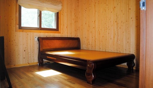 Room (Unshared House (Group Bed Room))