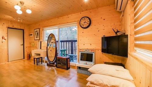 Room (Violet 2F (Unshared House Duplex))