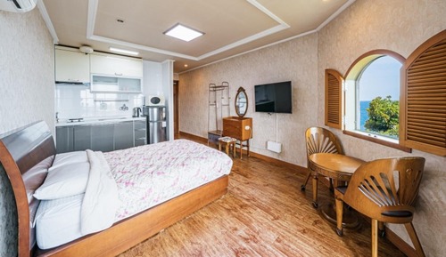 Room (Couple Room (Ocean View))