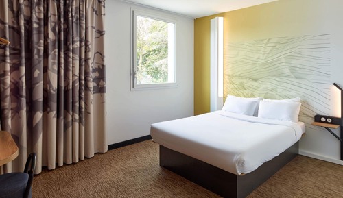 Standard Double Room, Mobility Accessible