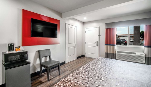 Room, 1 King Bed, Accessible, Non Smoking