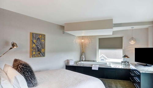 Suite, 1 King Bed, Non Smoking, Jetted Tub