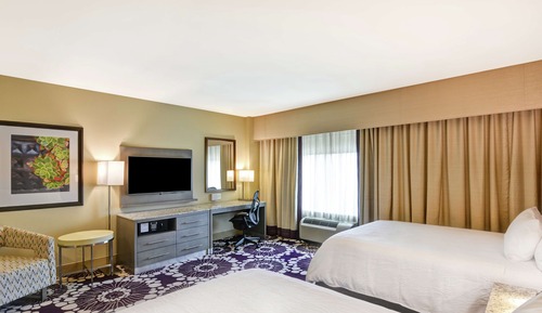 Room, 2 Queen Beds, Accessible, Non Smoking (Roll-in Shower)