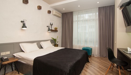 Luxury Room, 1 King Bed, Balcony