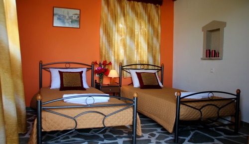 Apartment, 2 Bedrooms (Upper Floor)