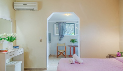 Classic Apartment, 2 Twin Beds, Garden View