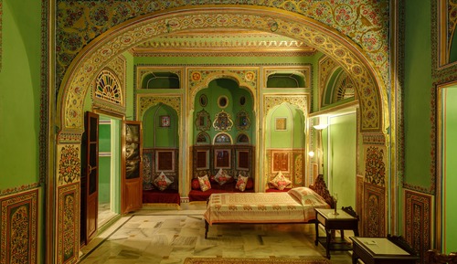 Deluxe River Facing Room