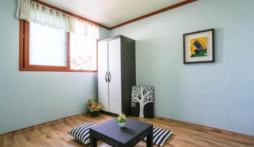 Room (1/2F Unshared House)