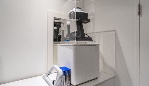 Room (Duplex Place Station VR Room)