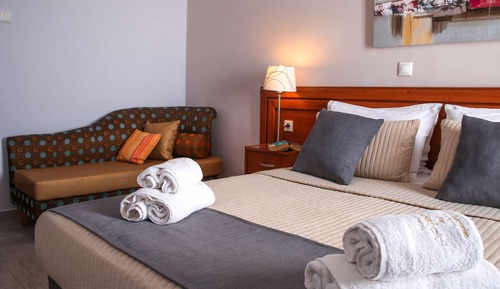 Family Room, Multiple Beds, Non Smoking, Sea View (with Sofabed)