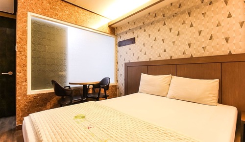 Room (Standard Room)