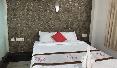 Deluxe Ac Room