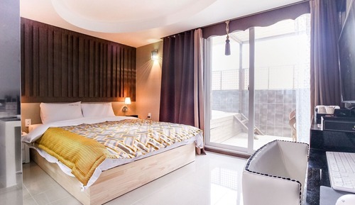 Room (VIP floor (outdoor bath))