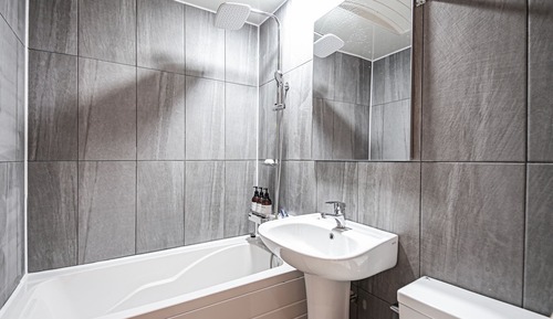 Room (Standard room)