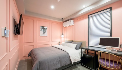 Room (Standard (65 inch TV Netflix Watcha T)