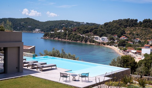 Elite Apartment, 2 Bedrooms, Pool Access, Garden View