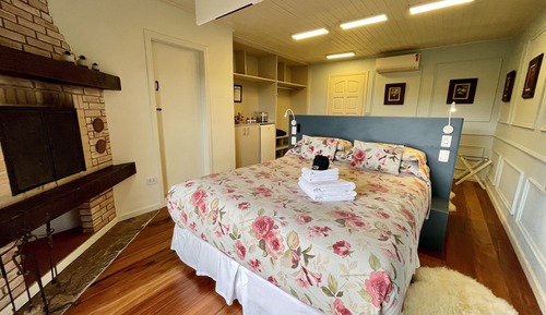 Quarto Duplo com Varanda