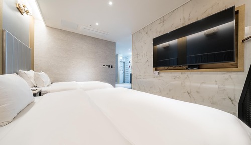 Room (Royal Suite / Cooking available (micr)