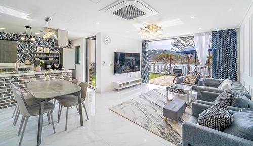 Basic Room, 4 Bedrooms (Dokchepoolvilla(2~3floor,party room))