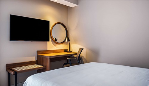 Suite, 1 Queen Bed, Non Smoking