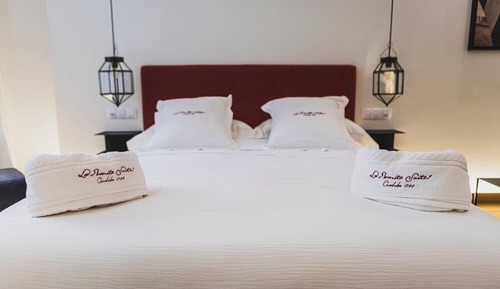 Junior Studio Suite, City View