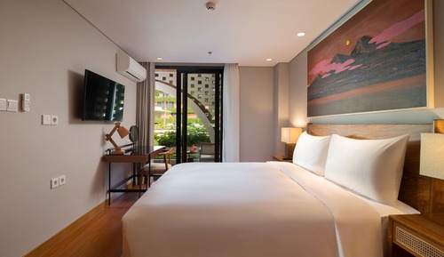 Suite, 2 Bedrooms, Garden Area