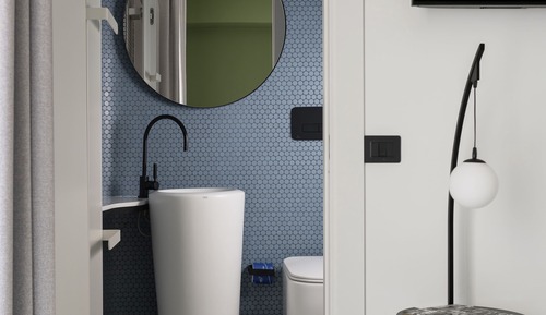 Deluxe Suite, 1 Queen Bed with Sofa bed