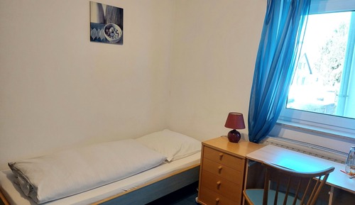 Basic Single Room