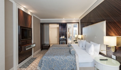 Deluxe Room with 2 Single Beds