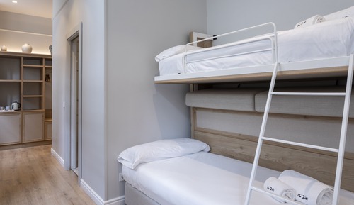 Standard Quadruple Room